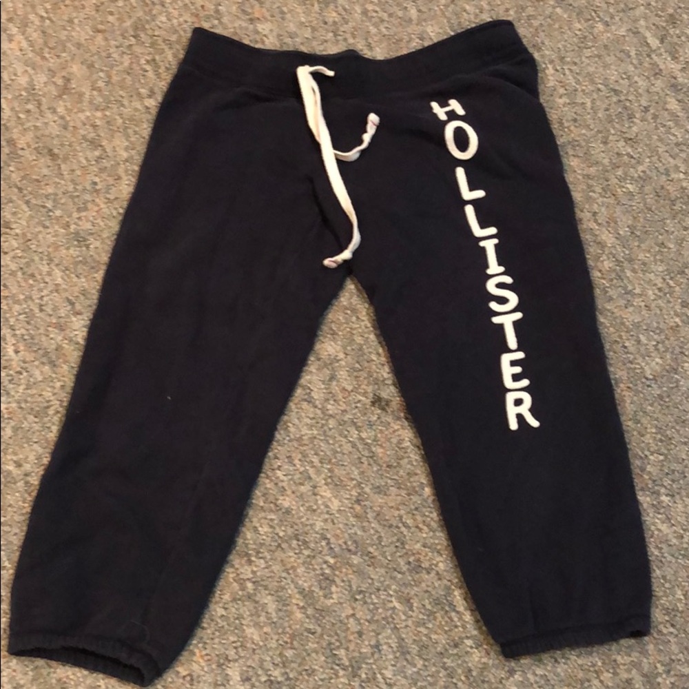 Hollister cropped capri sweats
